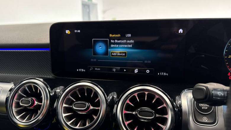 Mercedes-Benz GLB 200 AMG Line Premium 5dr 7G-Tronic Petrol Estate